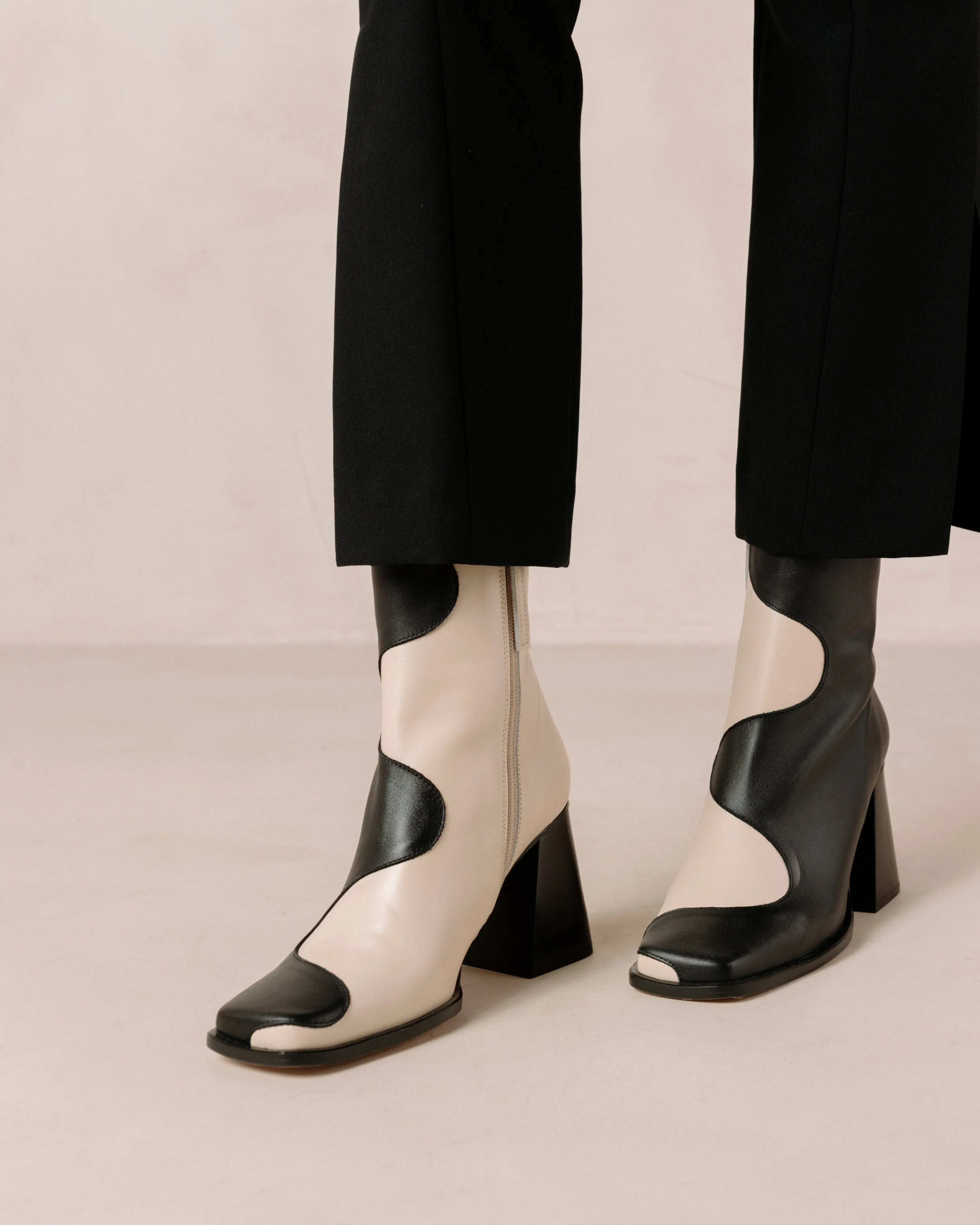 Blair Bicolor Black Cream Ankle Boots