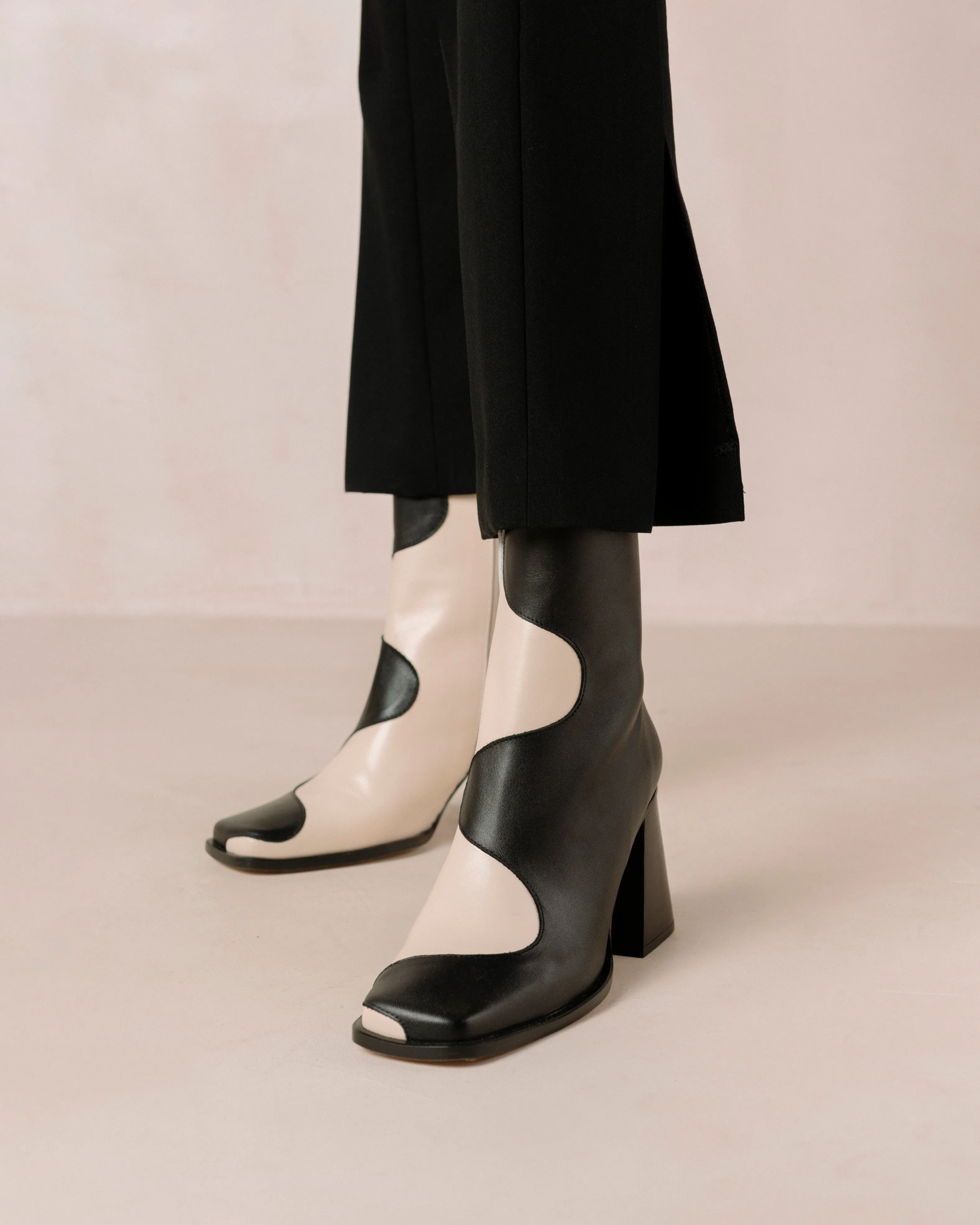 Blair Bicolor Black Cream Ankle Boots