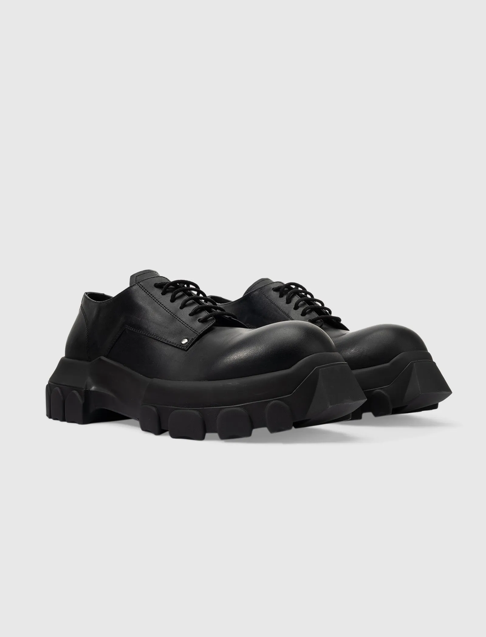 LIDO LACE-UP BOZO TRACTOR  BLACK/BLACK