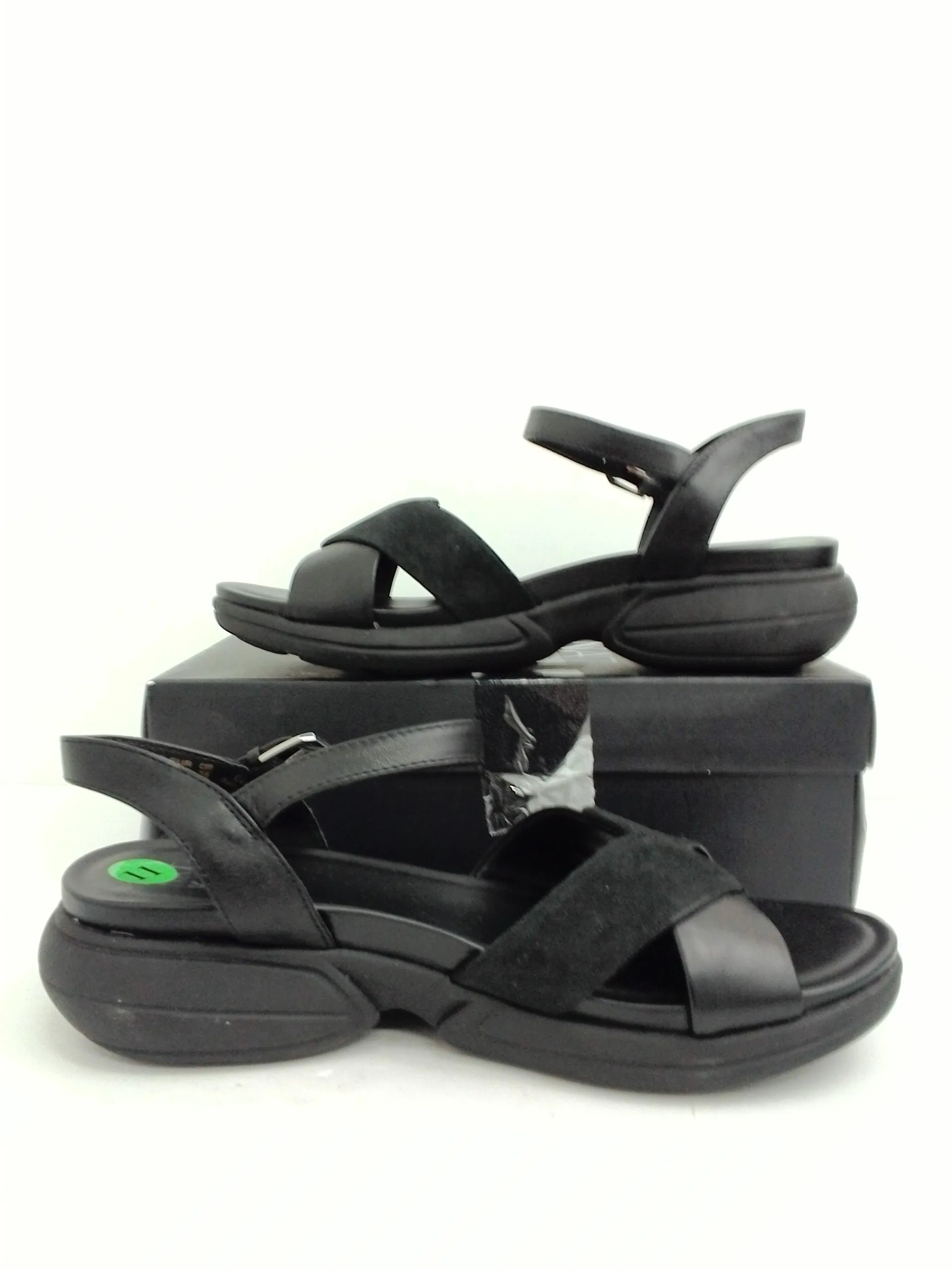 Naturalizer Women's Finlee Black Leather Sandal Size 11 M