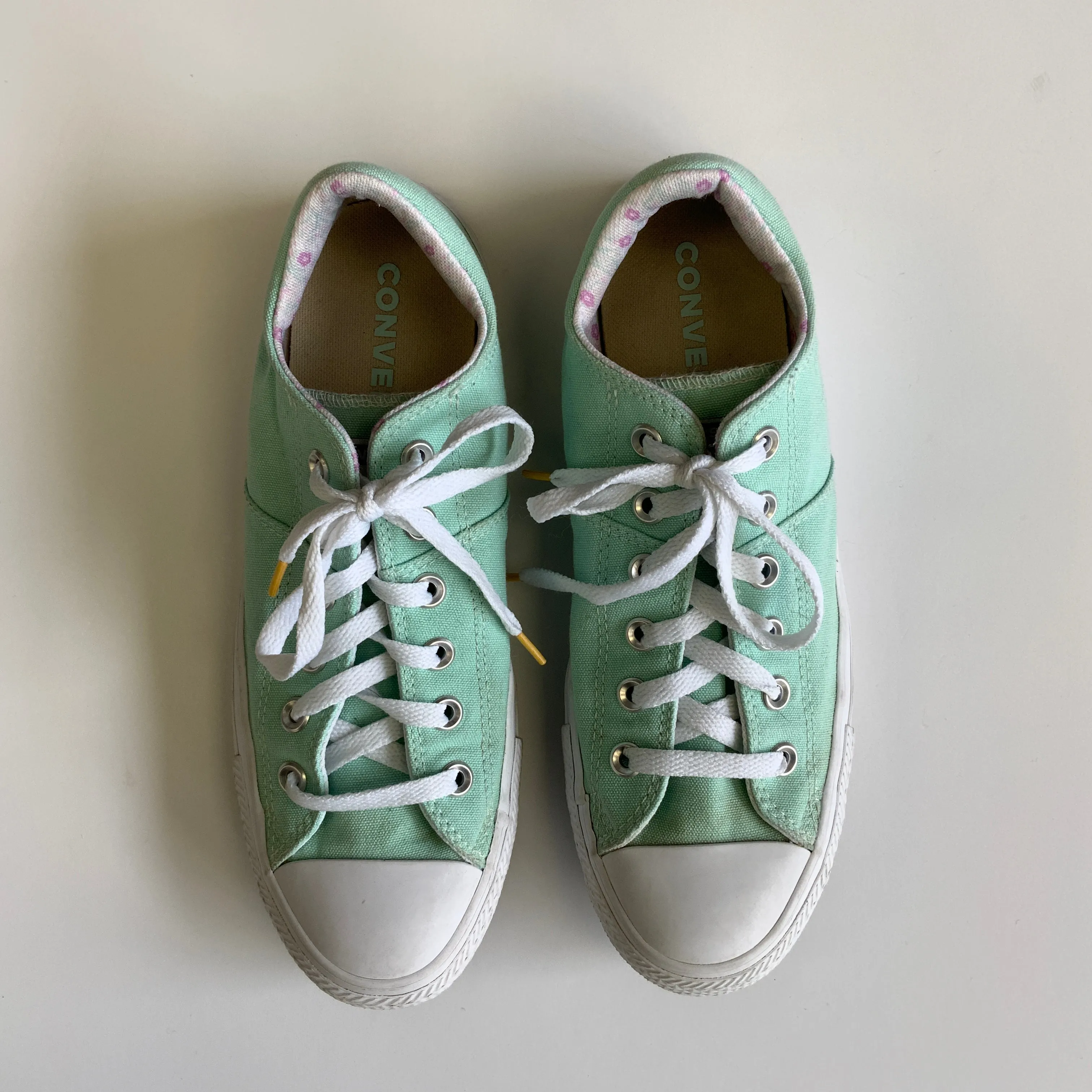 Shoes Sneakers By Converse  Size: 9.5