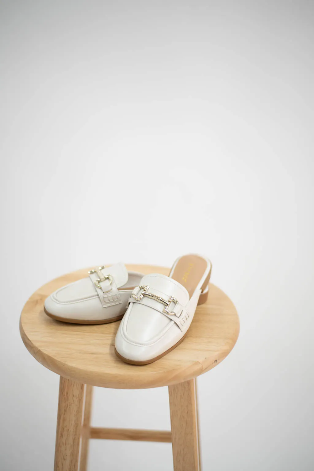 Walking Proud Open Off White Back Loafer